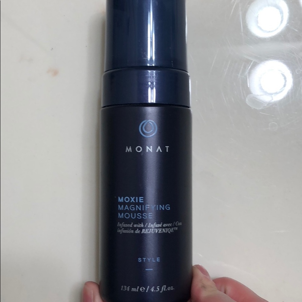 NEW MONAT MOXIE MAGNIFYING MOUSSE